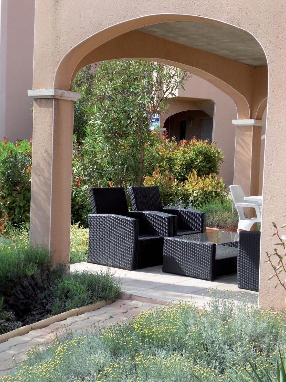 Residence Village D'Oc Golf De Beziers By Popinns Exterior photo
